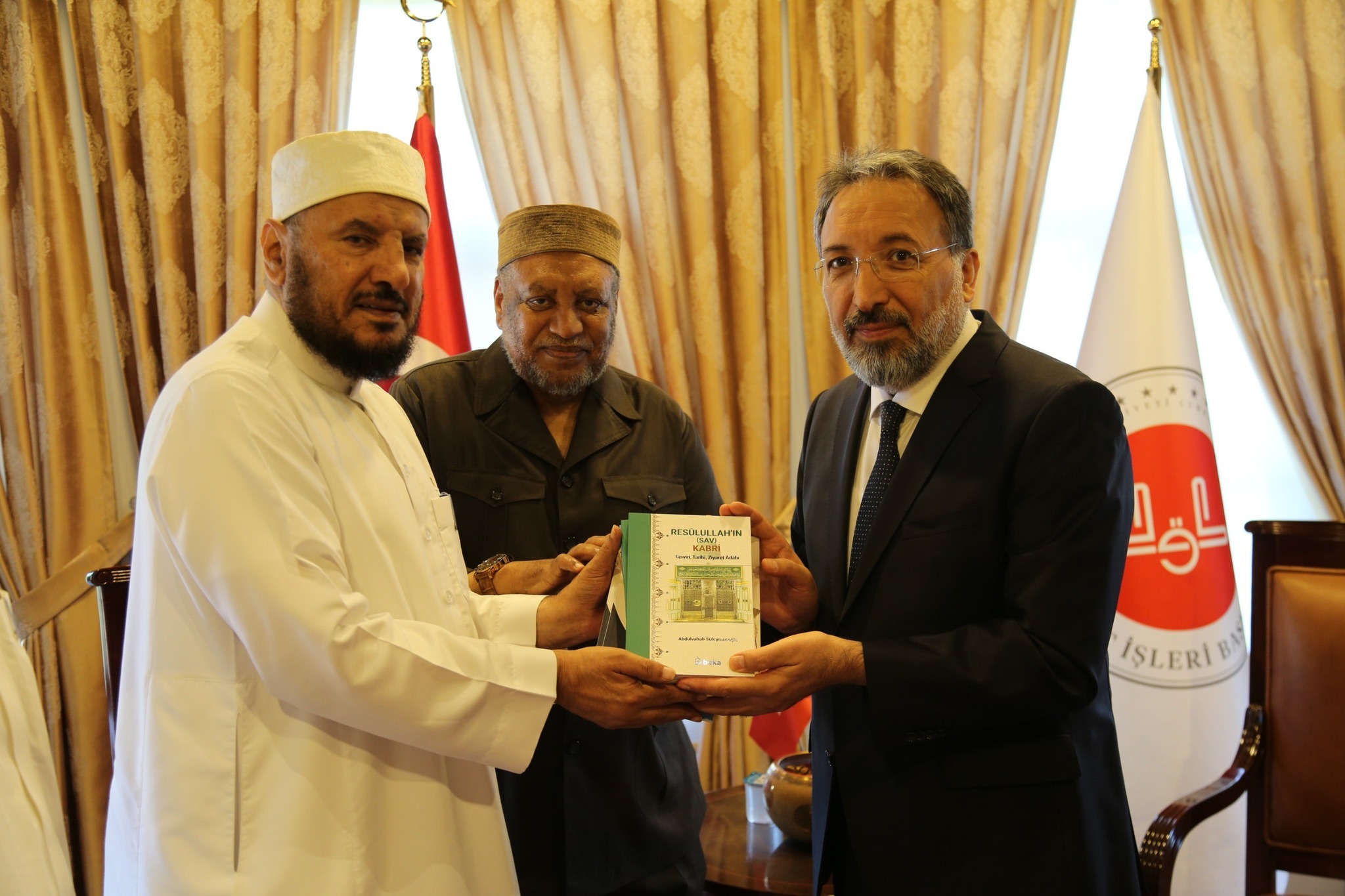 عصام ومفتي إسطنبول 5_20250802023700.jpg